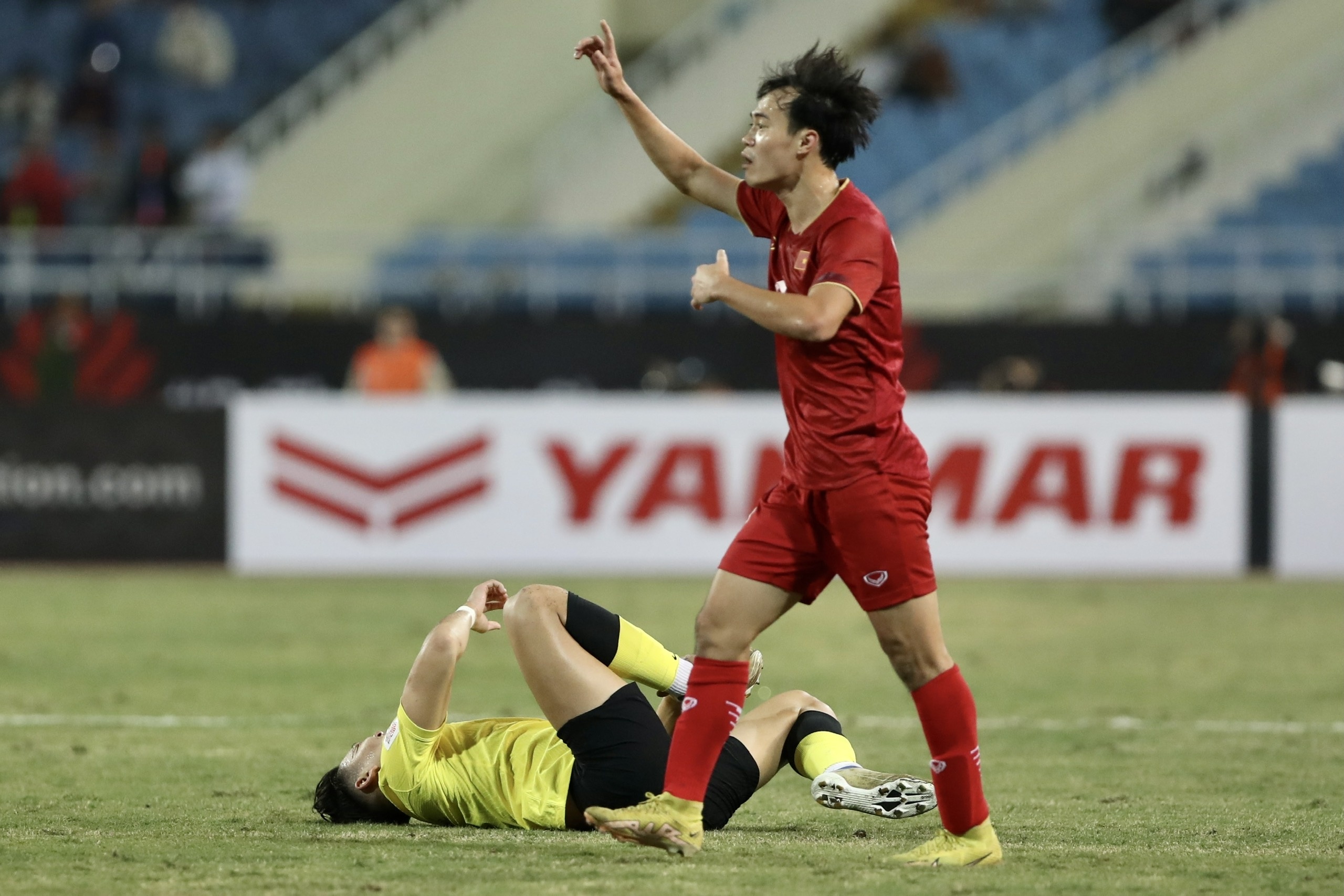 Phan ung cua Van Toan anh 1