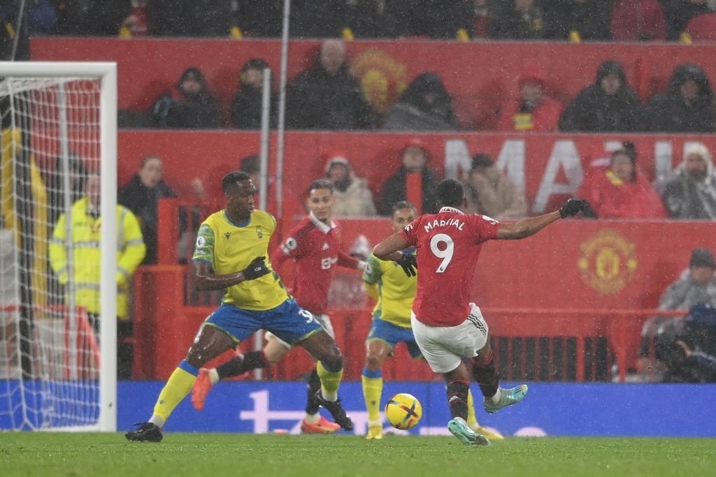 MU thang Nottingham anh 4