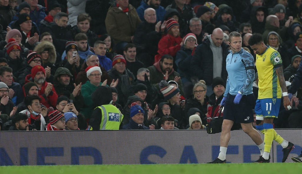 Lingard duoc vo tay anh 1