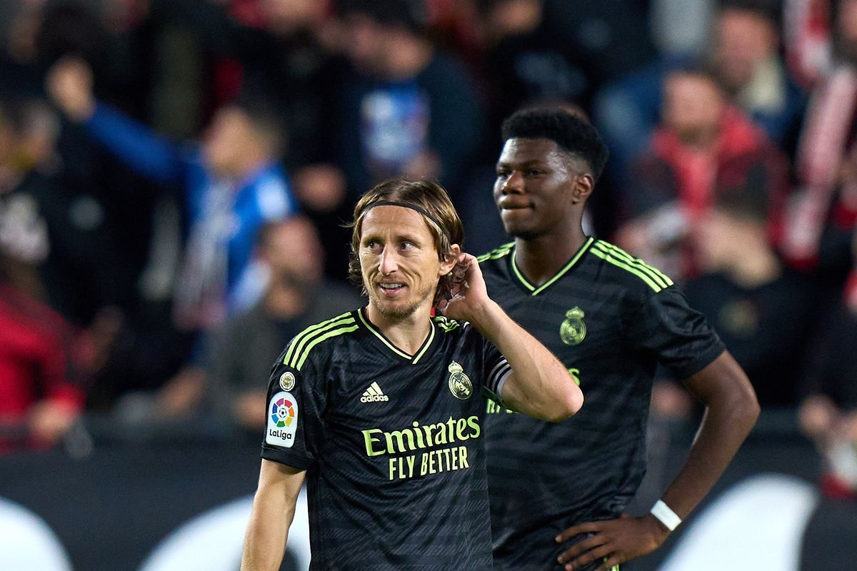 Real doi hinh trong mo anh 7