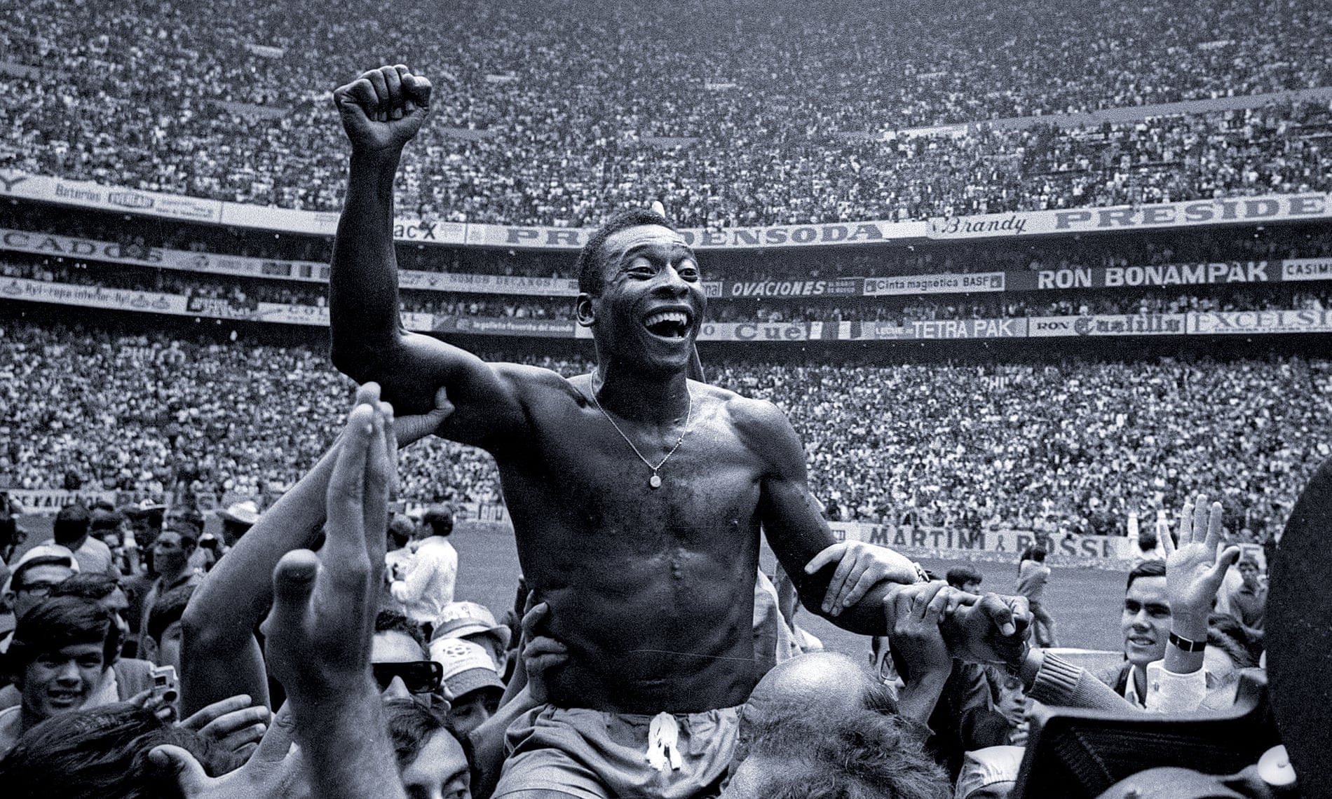 Cuoc doi Pele qua anh hinh anh