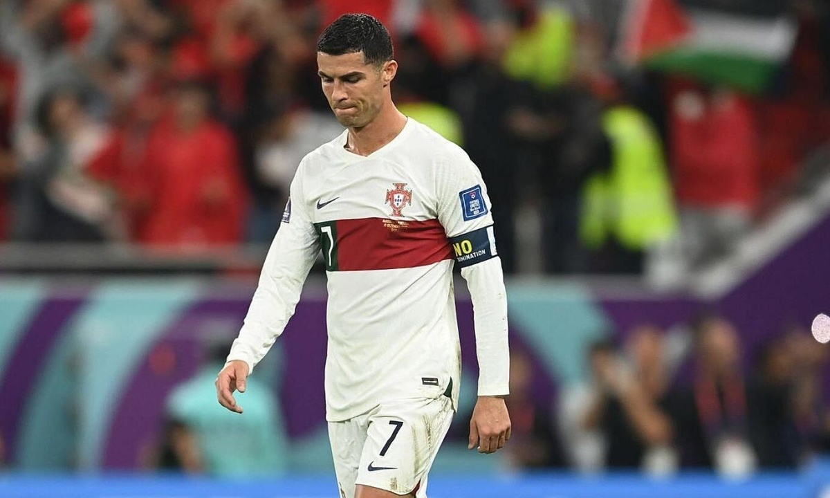 Ronaldo di nguoc dam dong anh 2