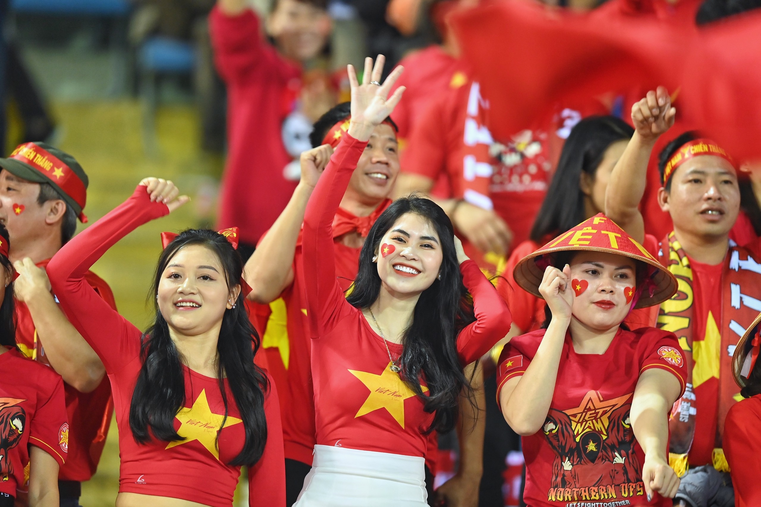 CDV Viet Nam tiep lua cho thay tro HLV Park Hang-seo hinh anh