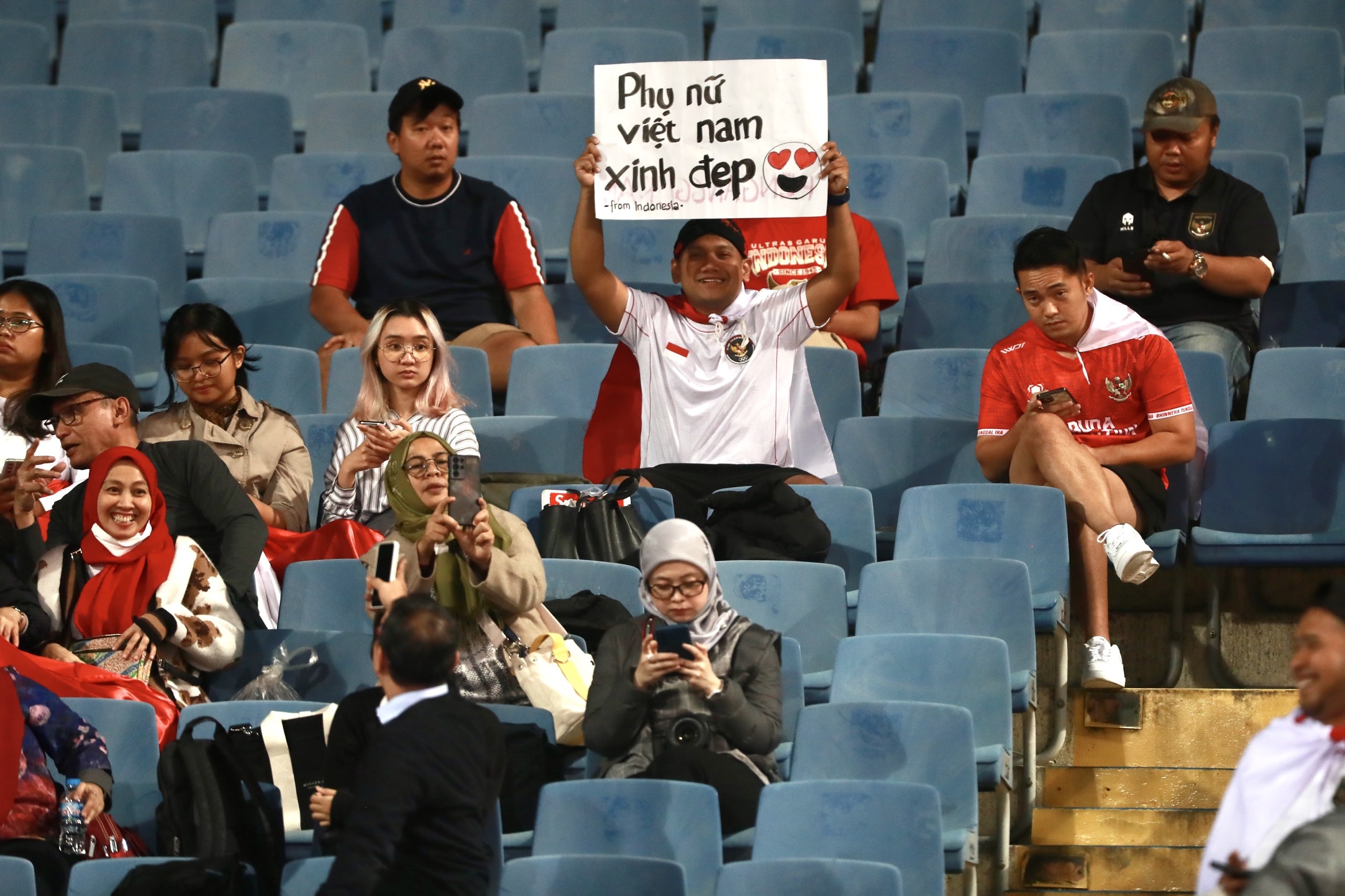 CDV Viet Nam tiep lua anh 7