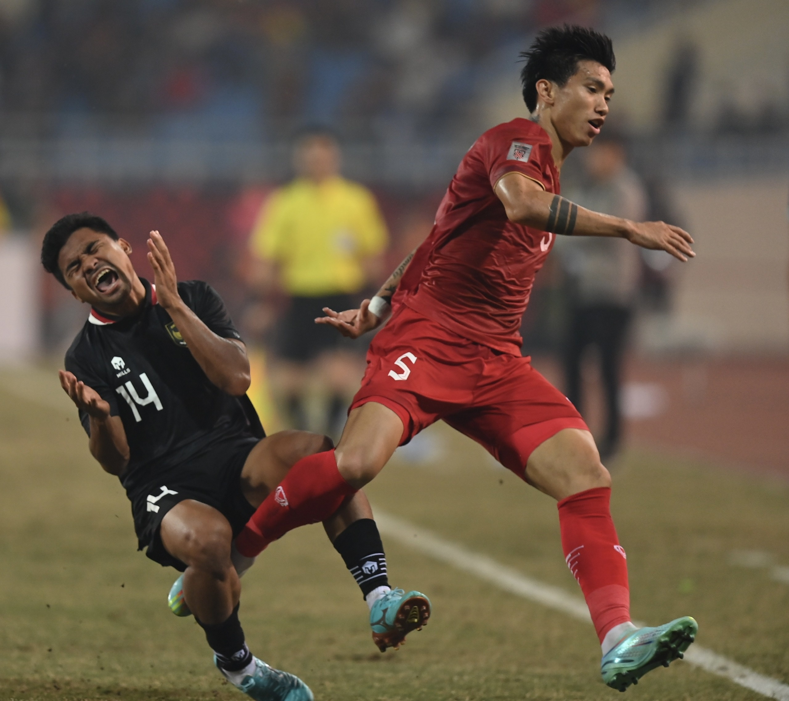 Phai de chung Van Hau anh 2