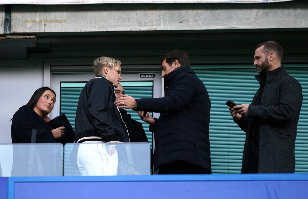 Tan binh 100 trieu euro anh 4