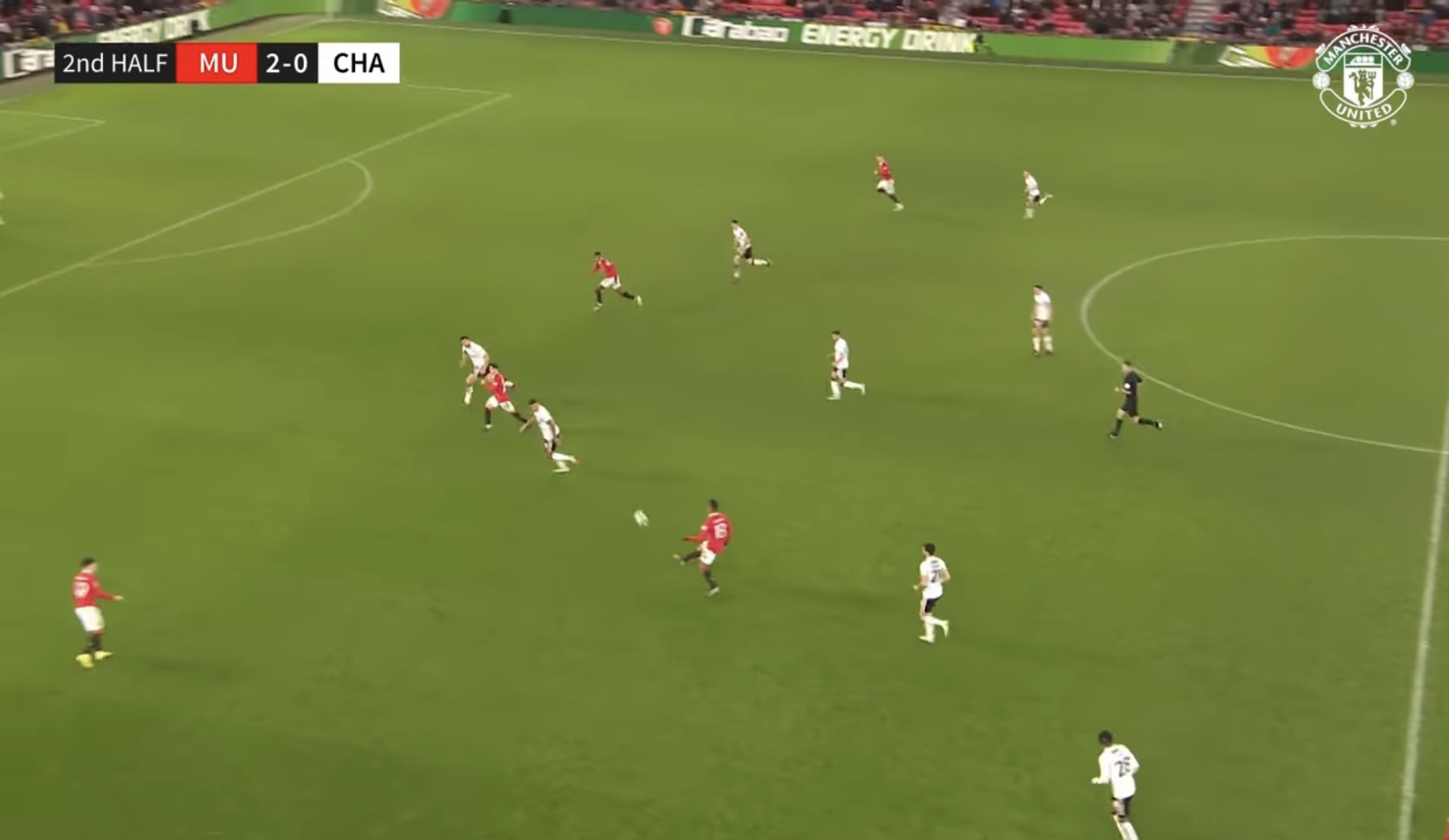 Casemiro gay tranh cai anh 2