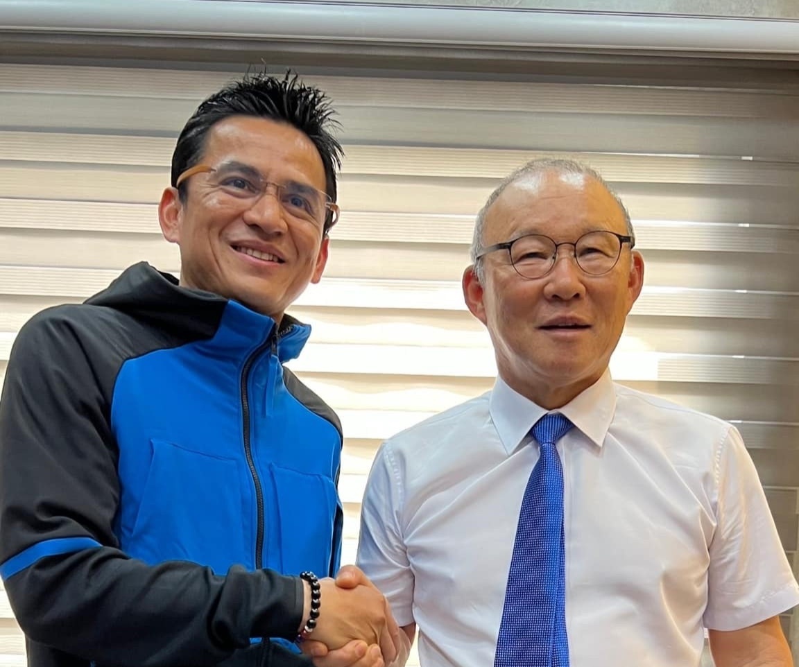 Kiatisuk tri an HLV Park Hang-seo hinh anh