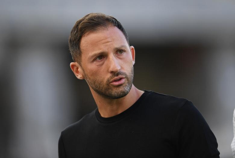 Tuyen Bi co HLV moi hinh anh