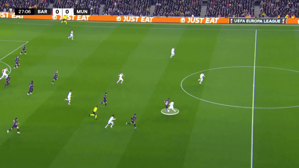 MU xe toac Barca anh 2