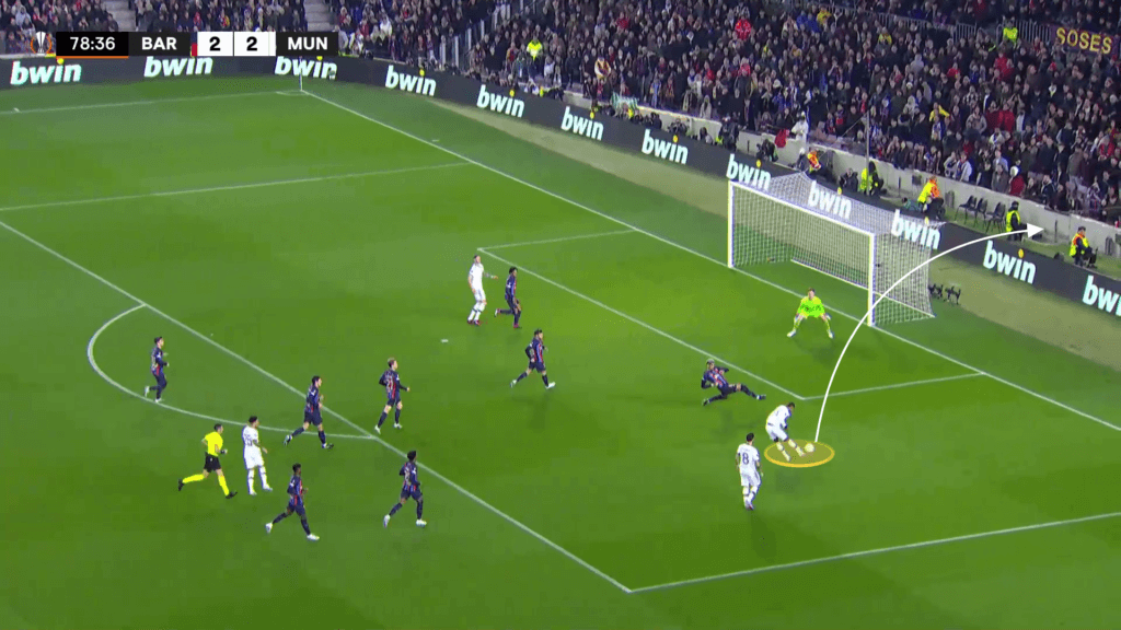 MU xe toac Barca anh 12