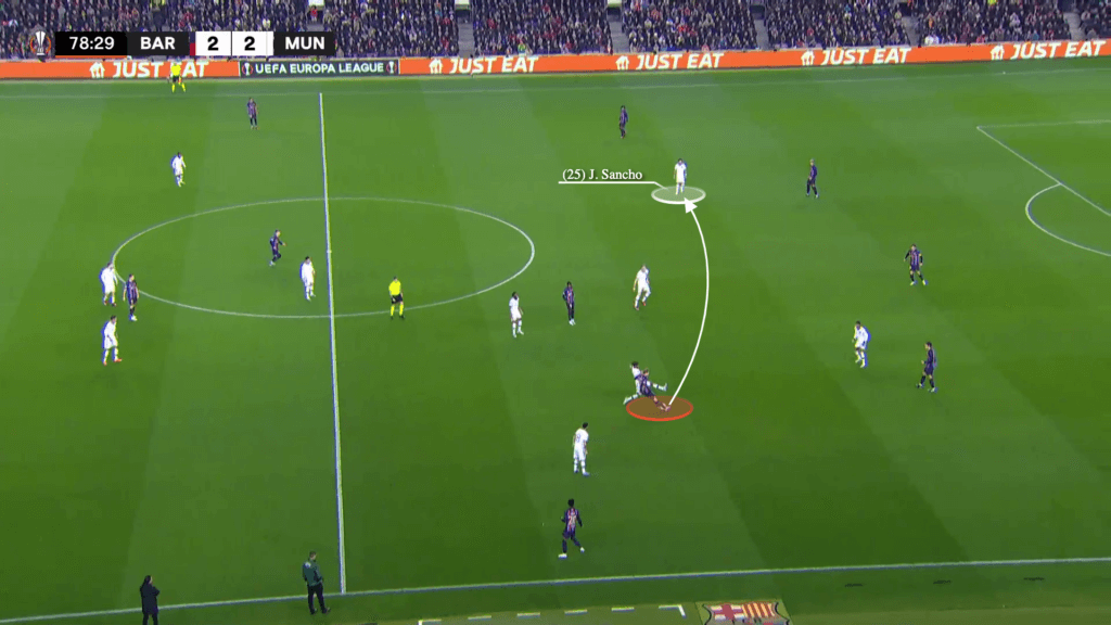 MU xe toac Barca anh 10