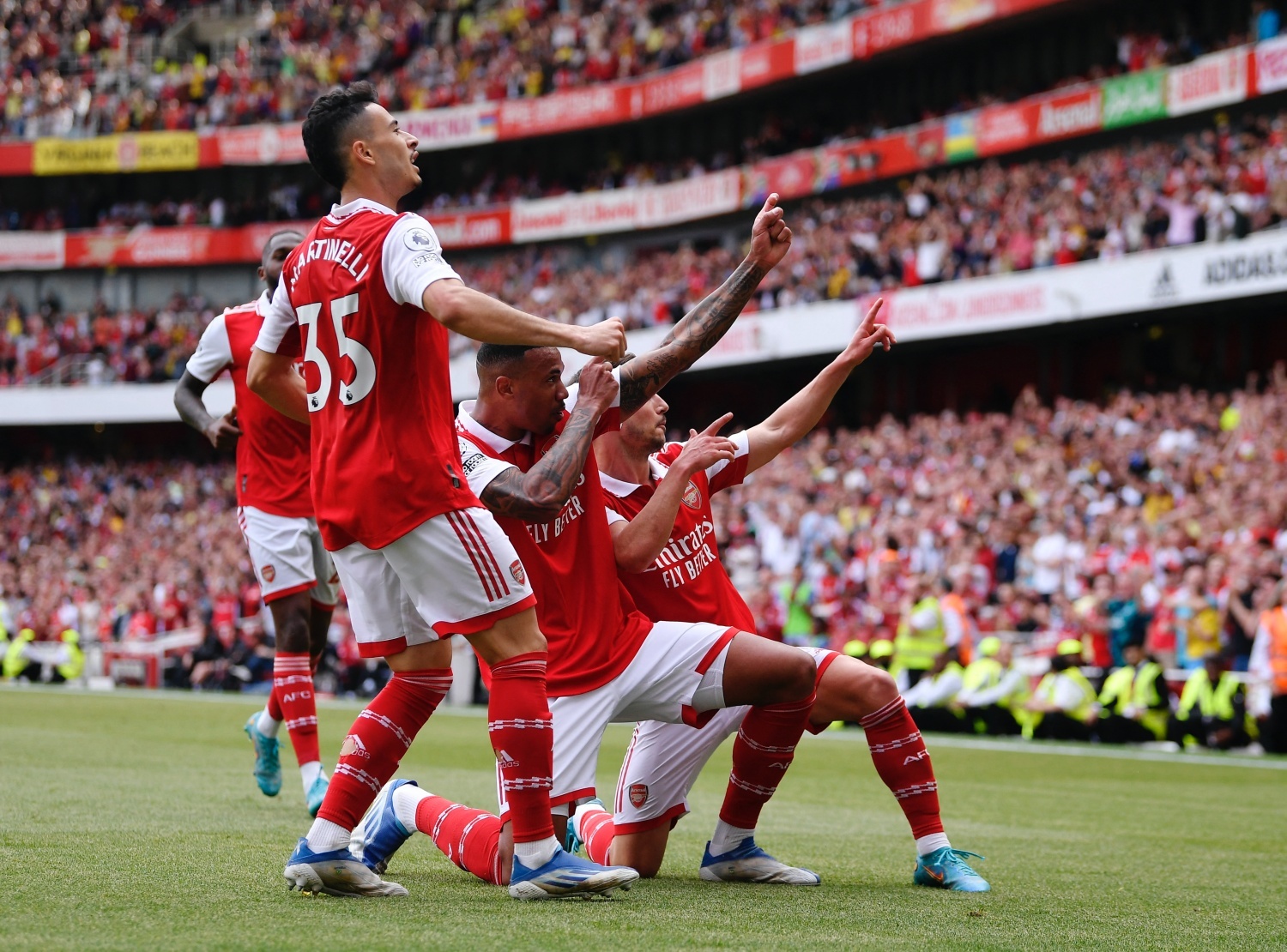 MU thang nhieu tran nhat anh 6