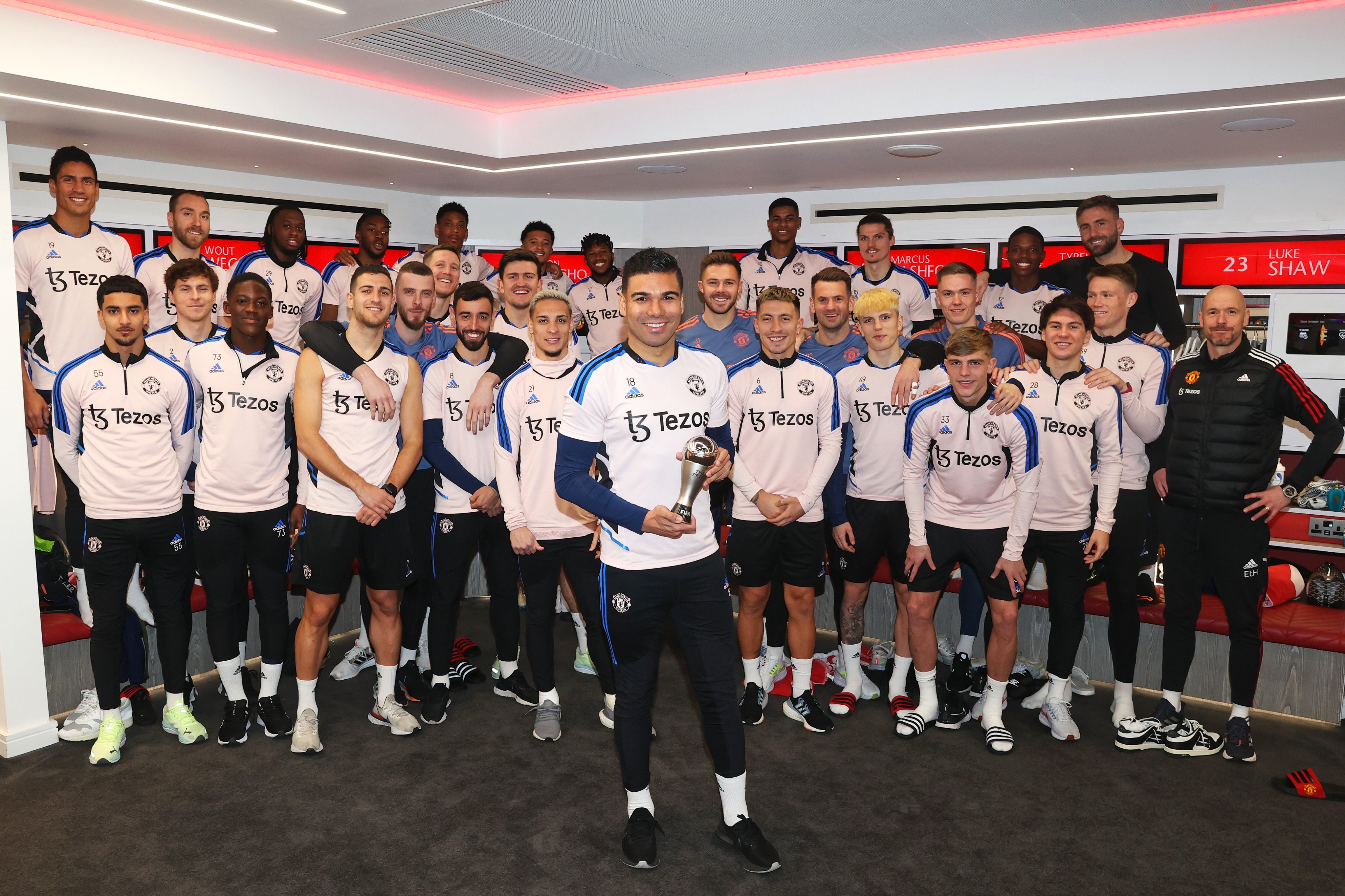 MU xep hang mung Casemiro vao doi hinh tieu bieu FIFA The Best hinh anh