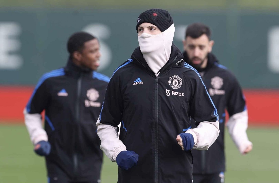 3 cau thu MU co the nghi tran gap Liverpool hinh anh