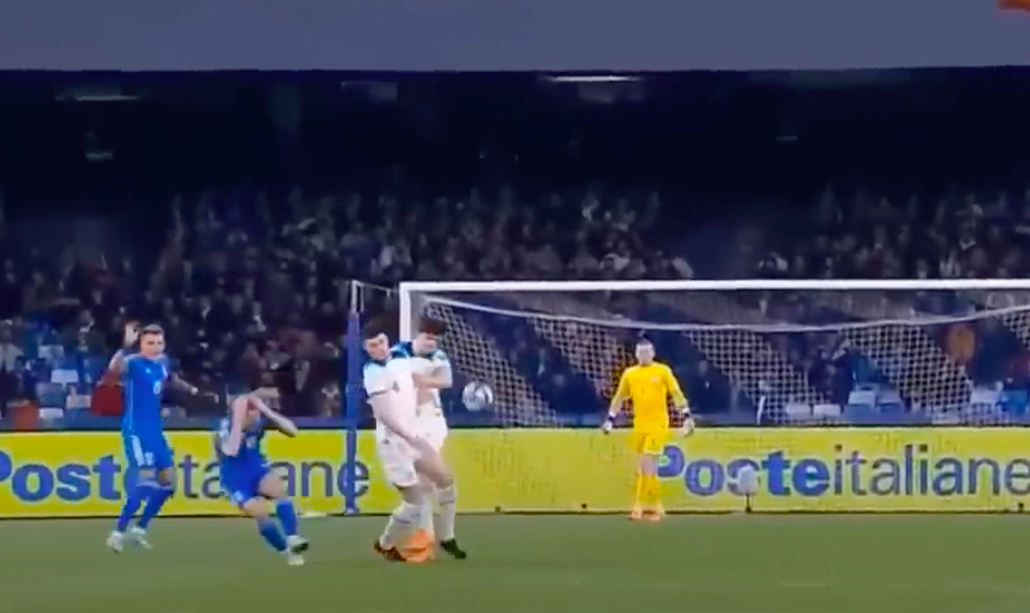 Maguire mac sai lam anh 3