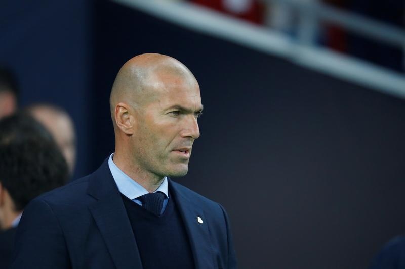 Tottenham muon bo nhiem Zidane hinh anh