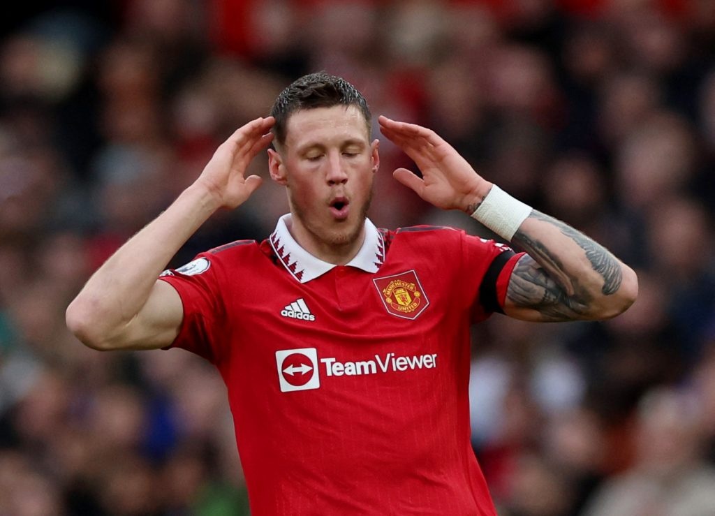 MU ban 6 cau thu anh 11