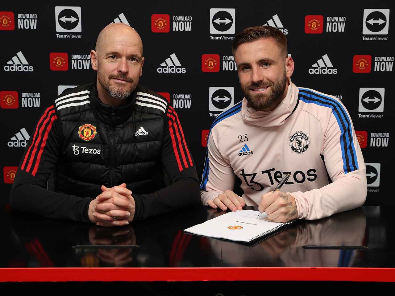 MU chot tuong lai Luke Shaw hinh anh