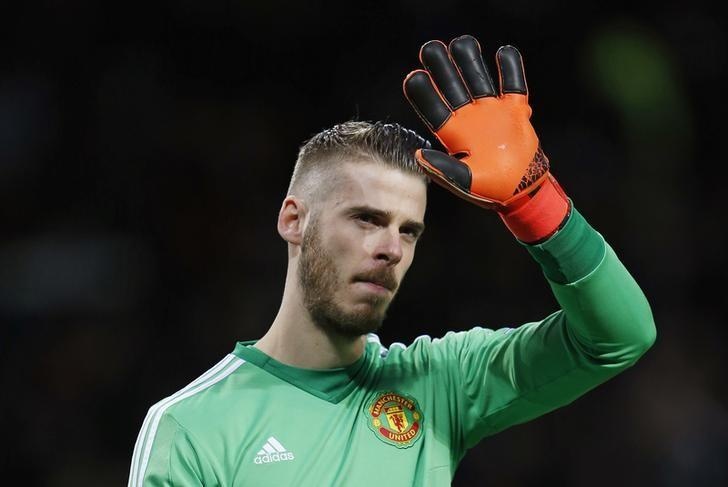 Toi luc MU cung ran voi De Gea hinh anh