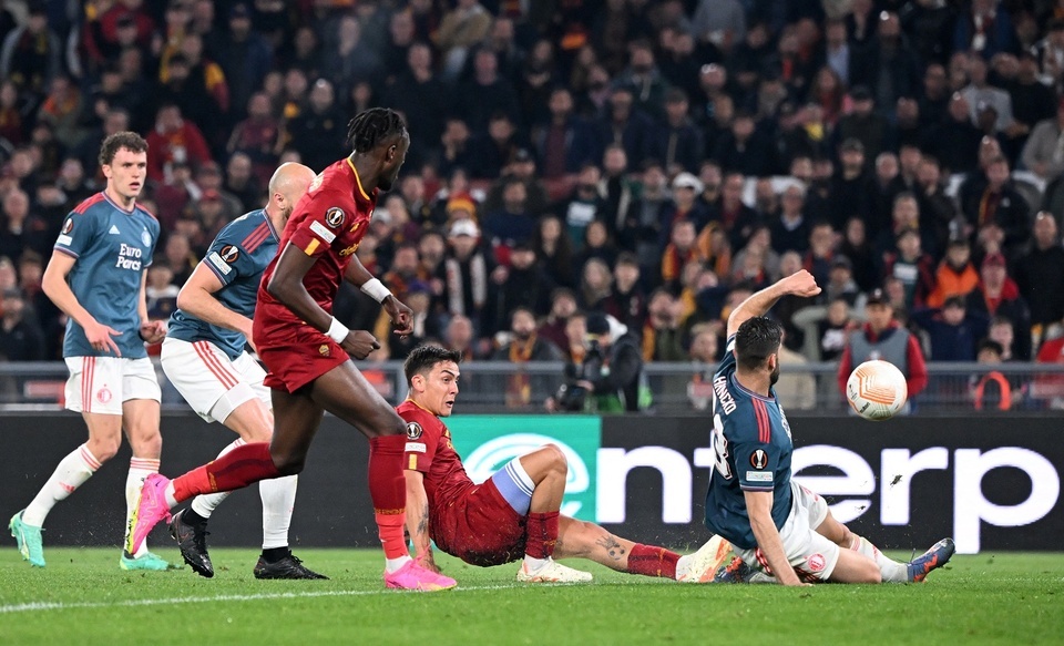 4 doi vao ban ket anh 6