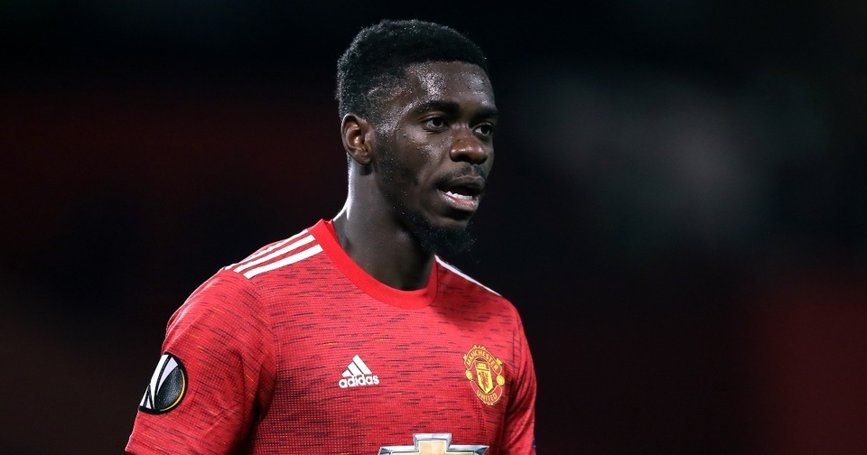 Tuanzebe kien MU hinh anh