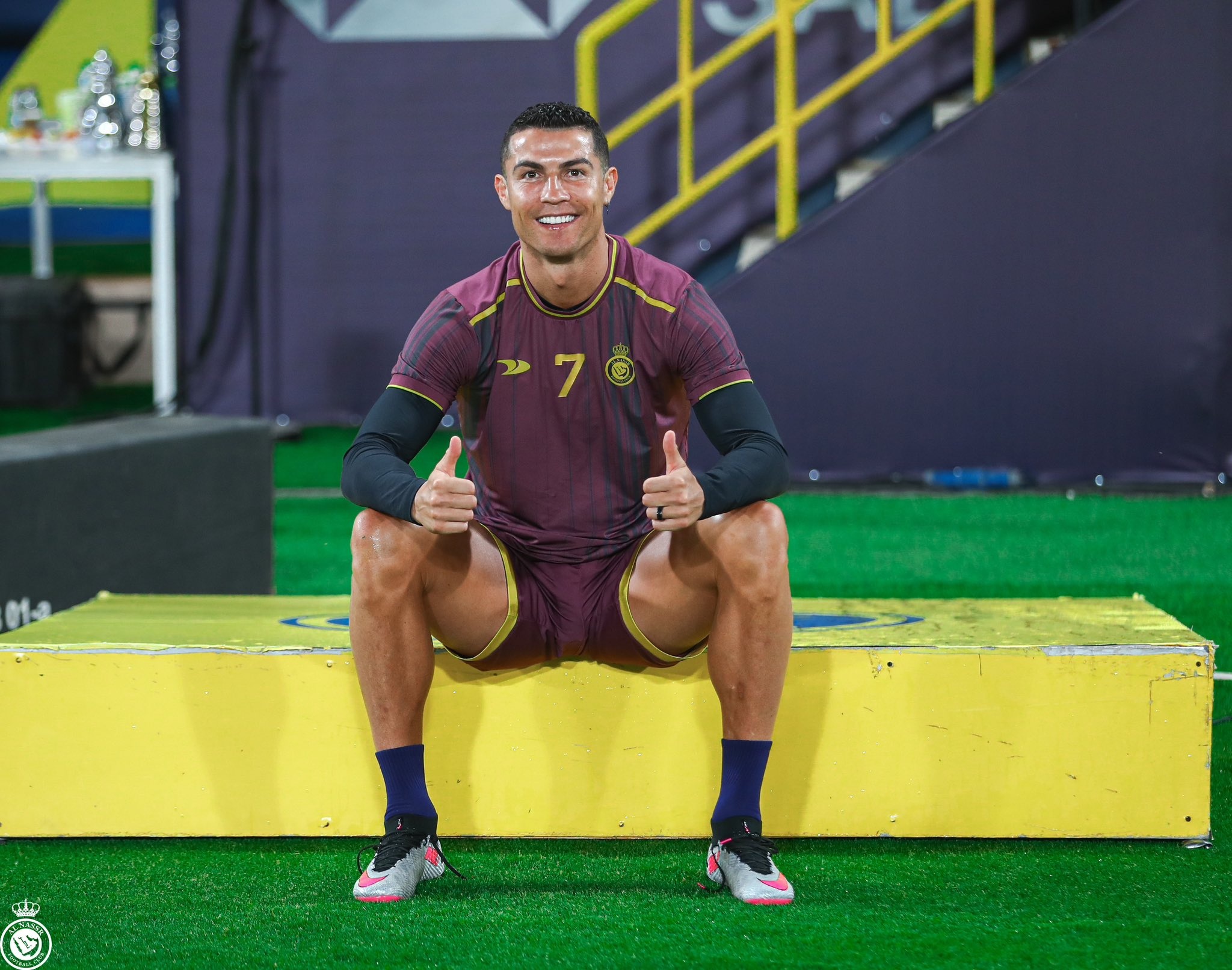 Phan ung cua Ronaldo anh 4