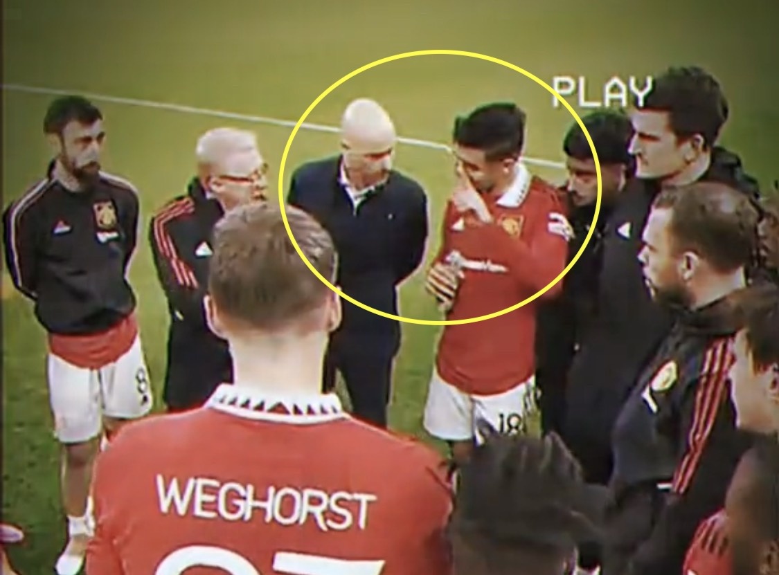 Casemiro xung phong da qua 11 m dau tien cho MU hinh anh