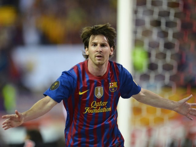 Haaland con cach Messi mot khoang rat xa hinh anh