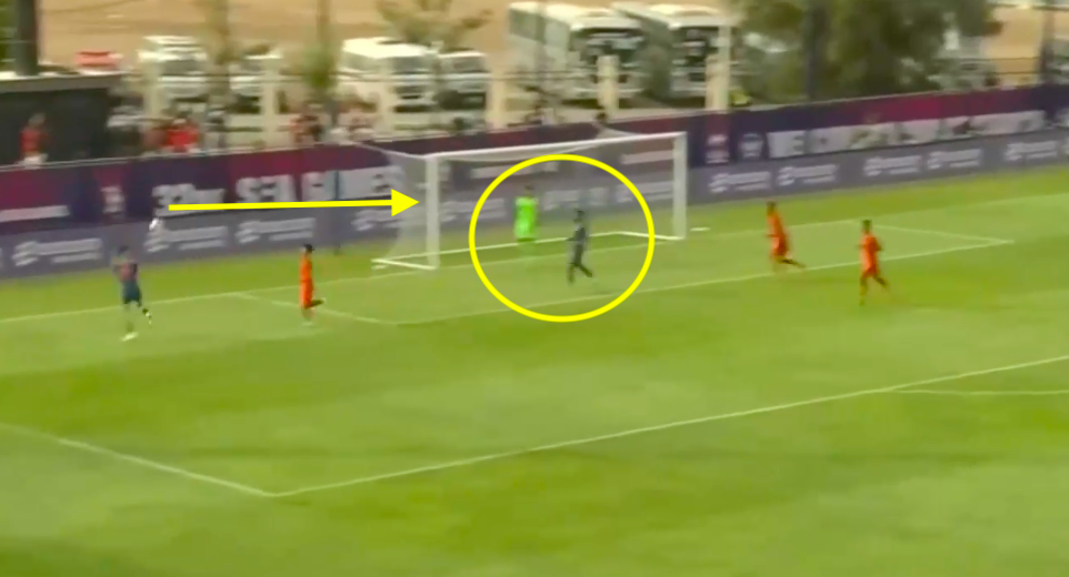 U22 Singapore khong manh anh 2