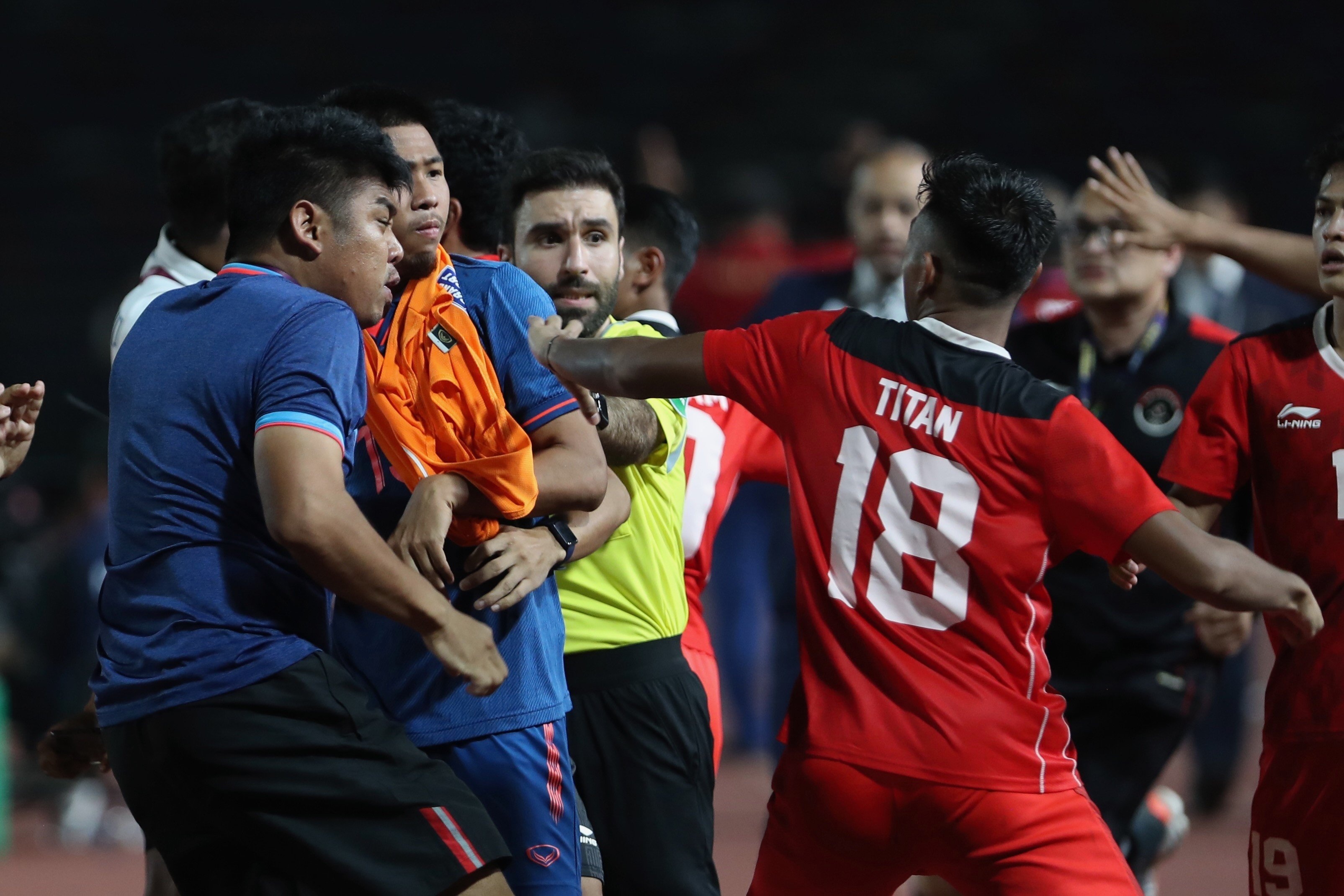 dien bien khong tuong anh 11