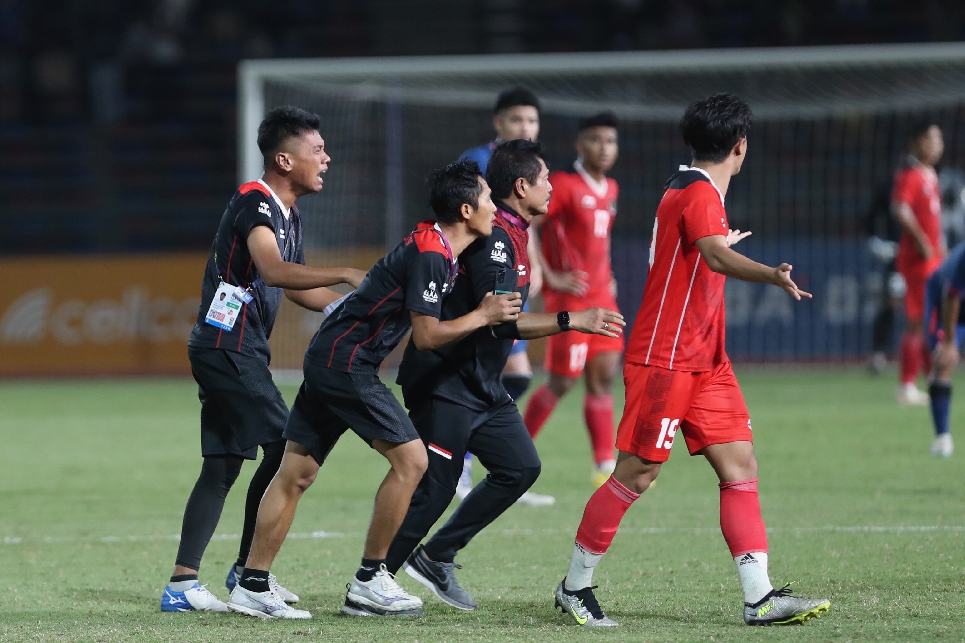 dien bien khong tuong anh 2