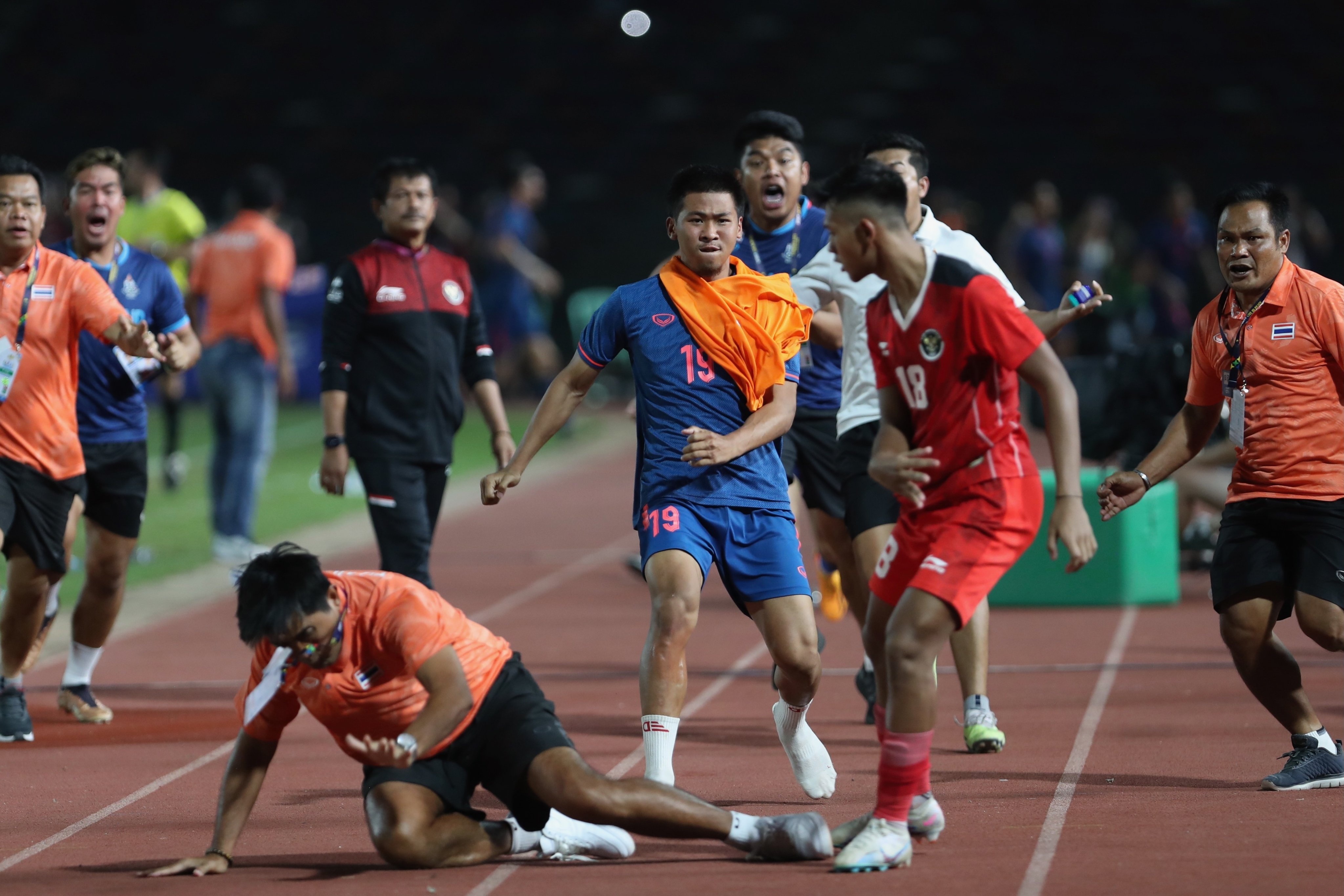 dien bien khong tuong anh 7