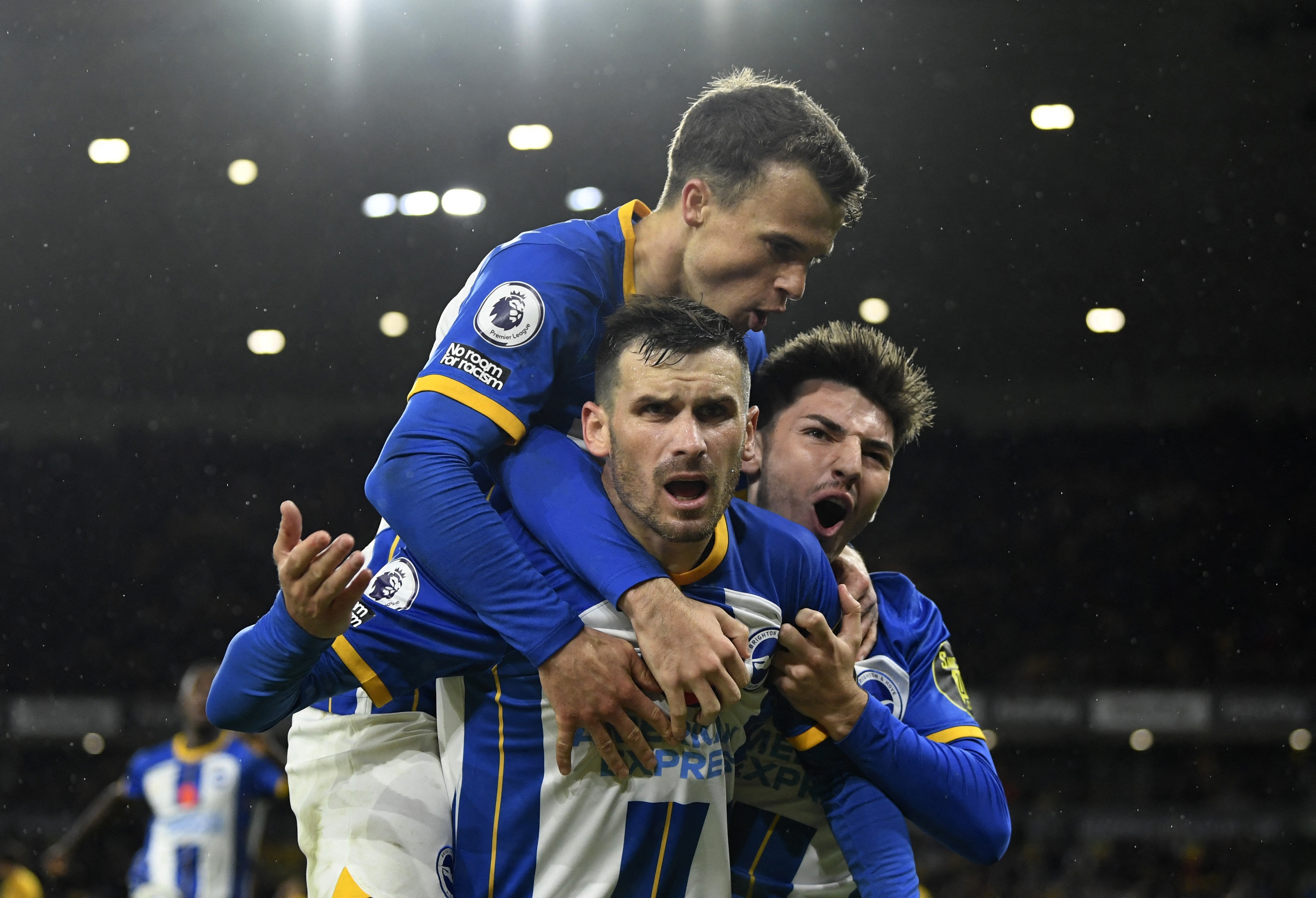 7 doi du chau Au anh 6