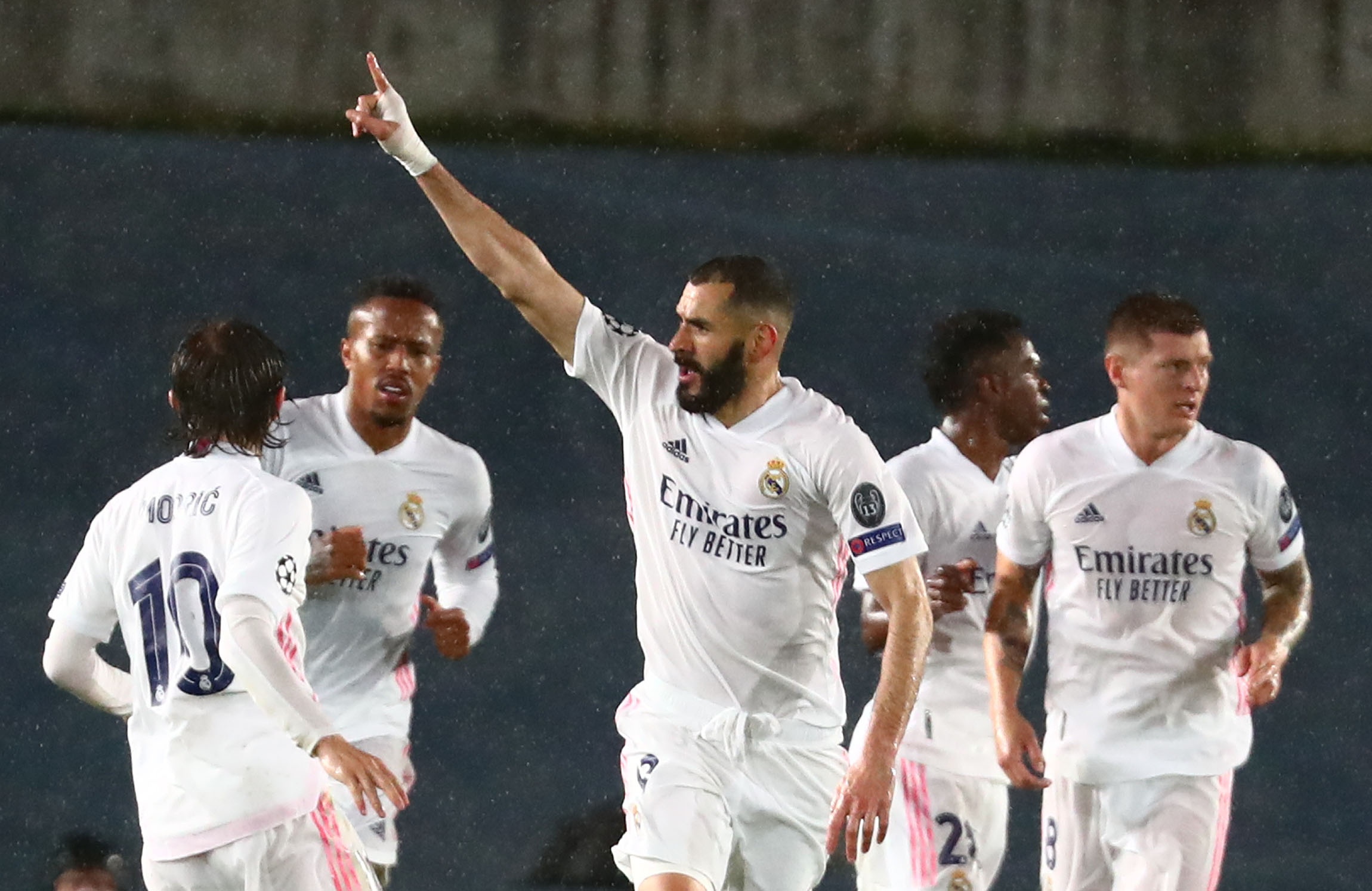 MU gia tri nhat anh 1