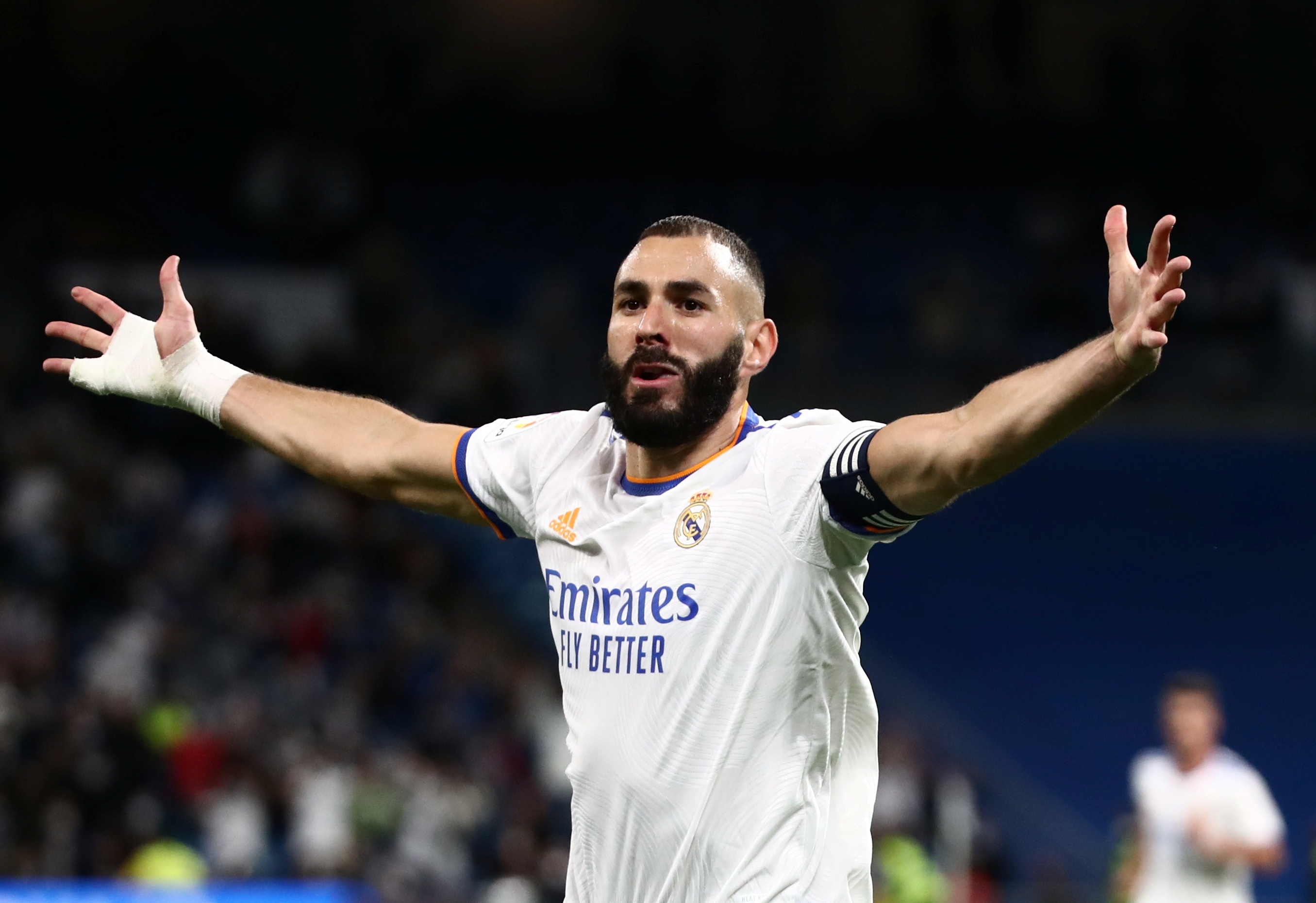 Du lieu chi ra phuong an hoan hao de Real Madrid thay Benzema hinh anh