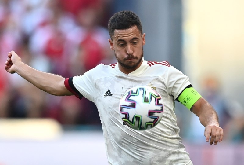 Hazard can nhac 3 phuong an cho su nghiep hinh anh