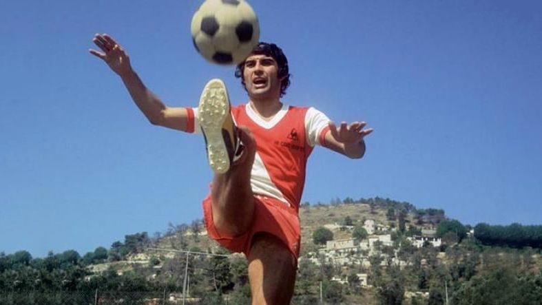 top 5 giai chau Au anh 9