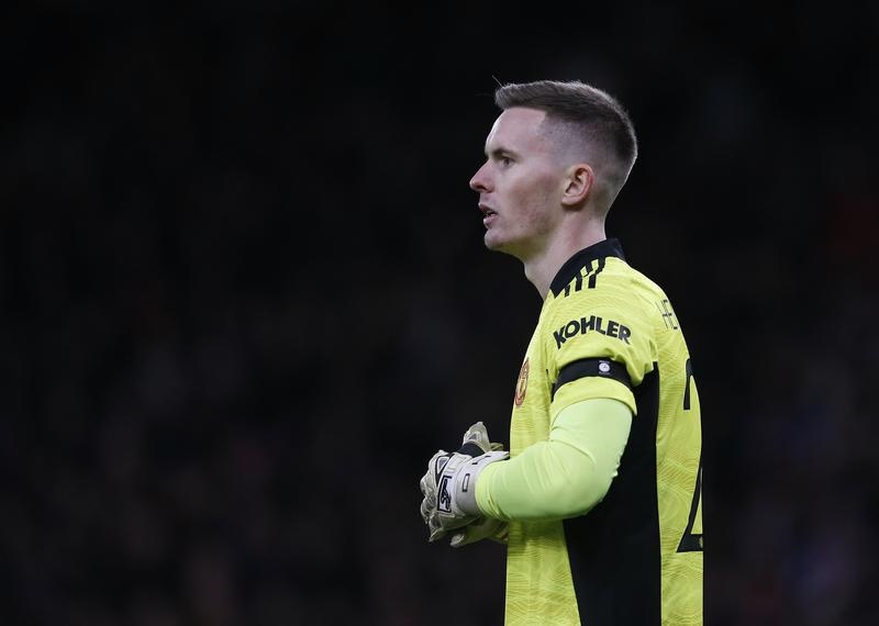 MU ban lo Maguire,  Sancho anh 5