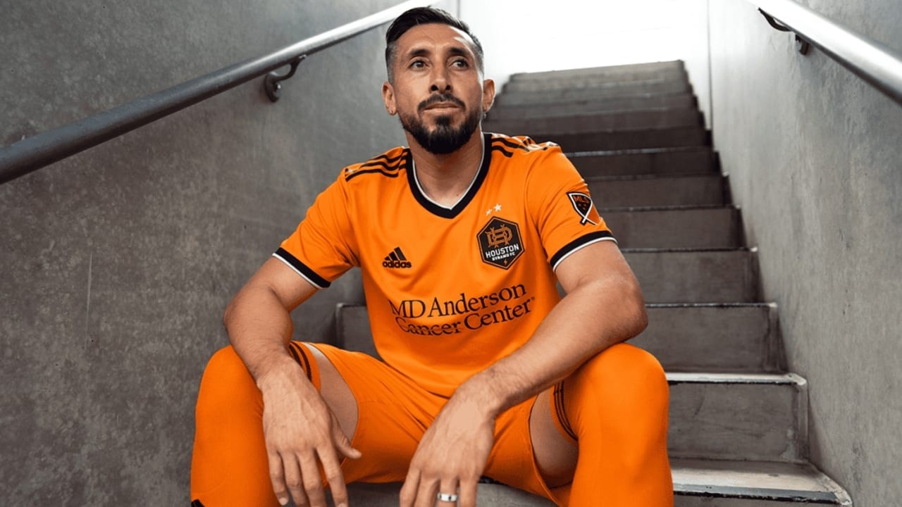 Muc luong Messi anh 8