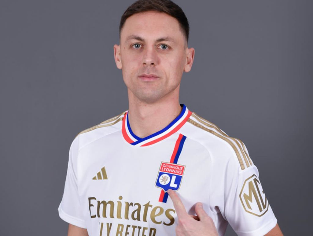 7 vu chuyen nhuong anh 2