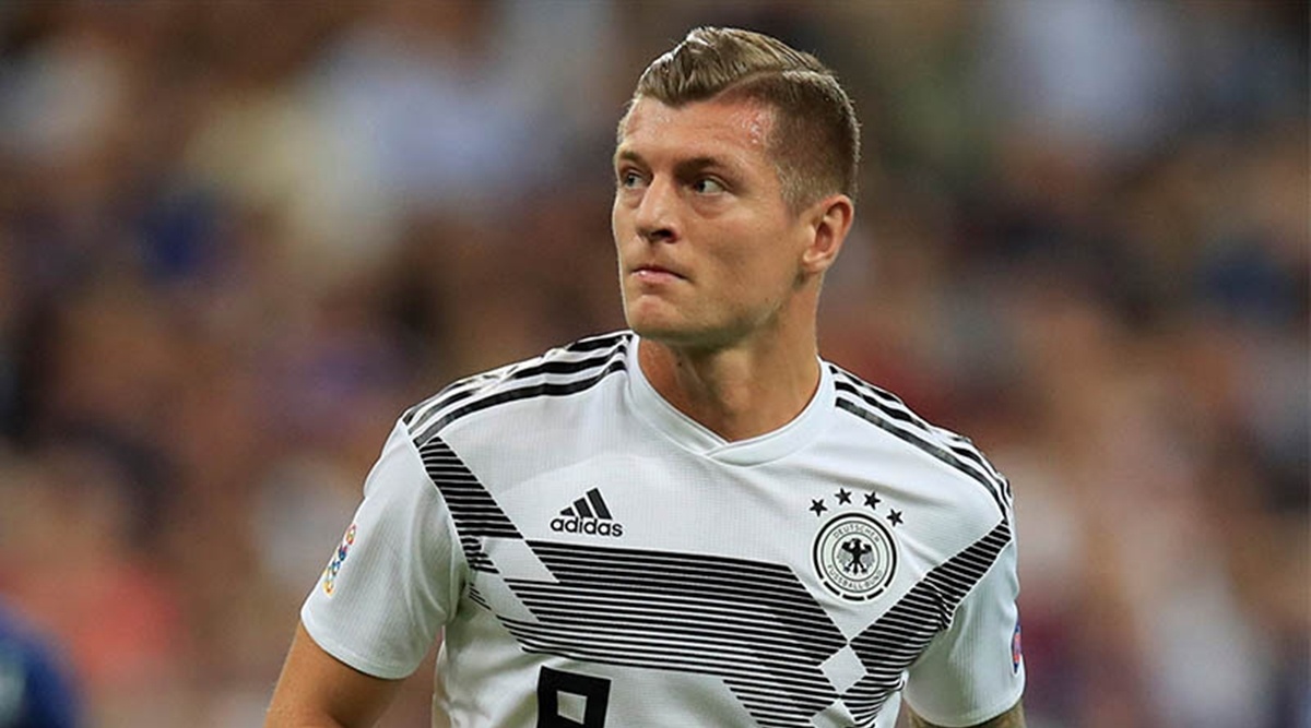 Toni Kroos tro lai tuyen Duc hinh anh