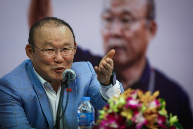 HLV Park Hang-seo gay sot cho truyen thong chau A hinh anh