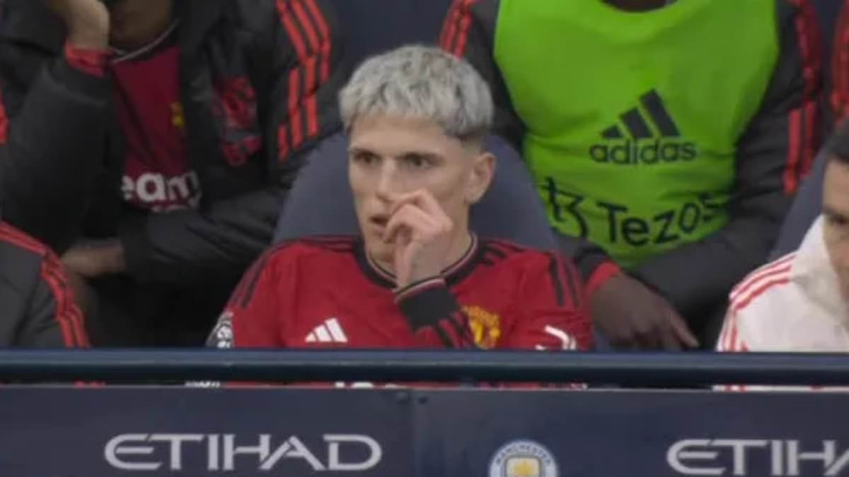 Hanh dong ky quac cua Garnacho khi MU thua tran hinh anh