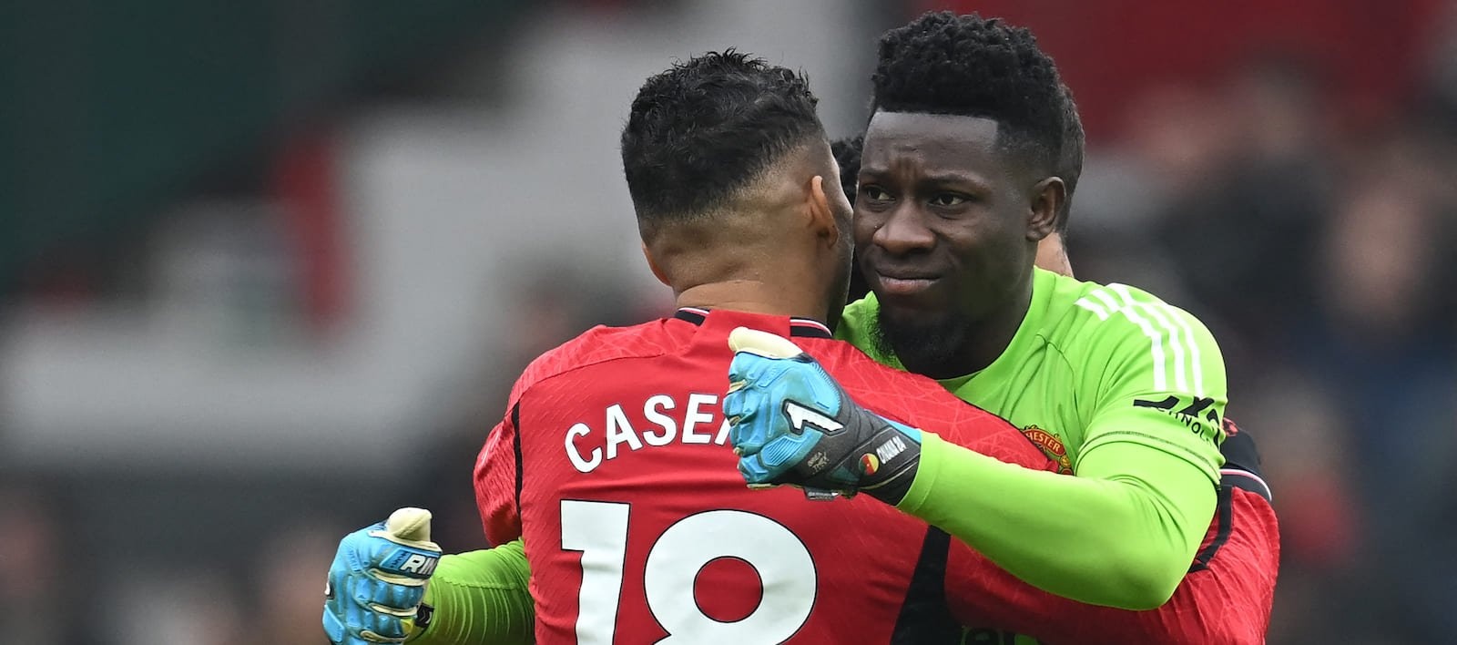 Yeu cau dien ro cua Onana hinh anh