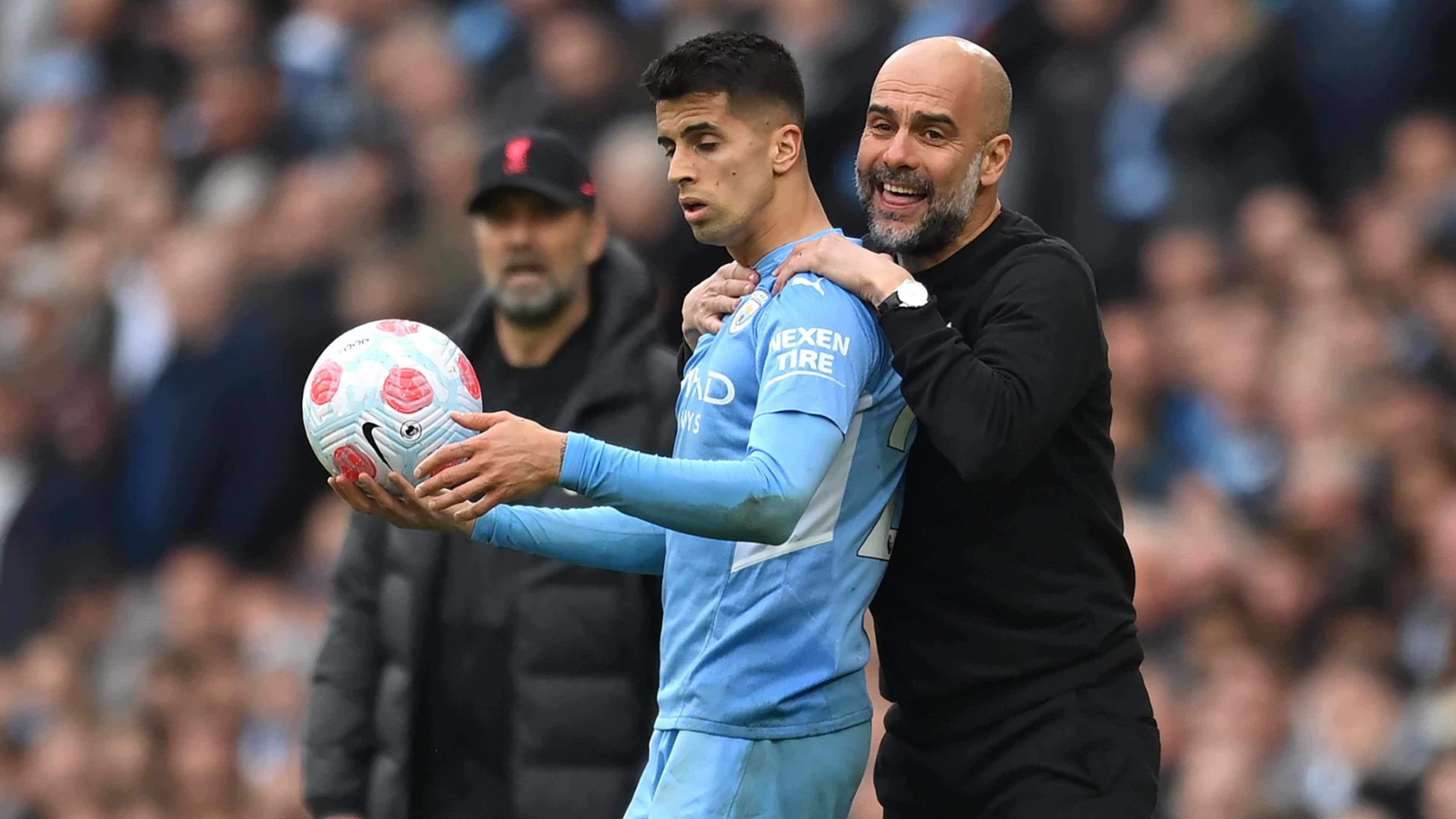 Cancelo noi nong voi Guardiola hinh anh