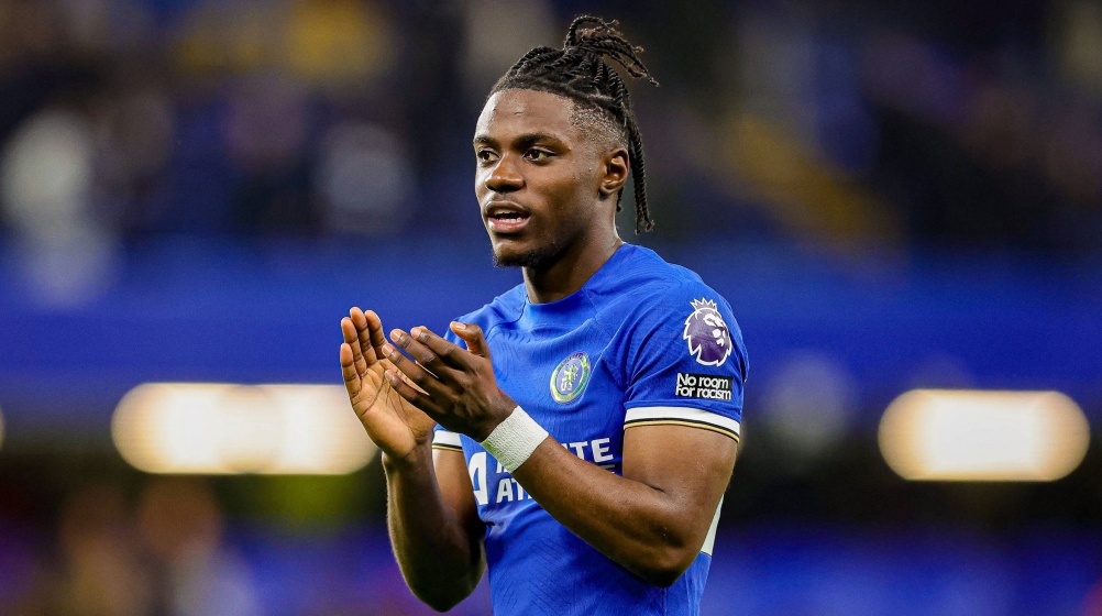 Chelsea nhan cu lua hinh anh