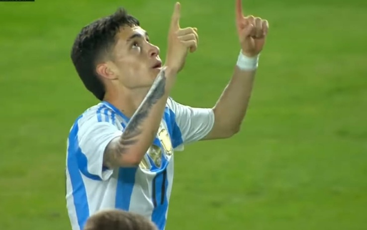 Ban thang ngoan muc cua sao tre Argentina hinh anh