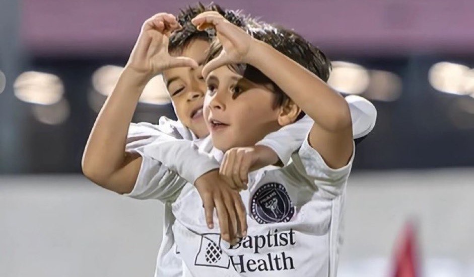 Con trai Messi thanh hien tuong hinh anh