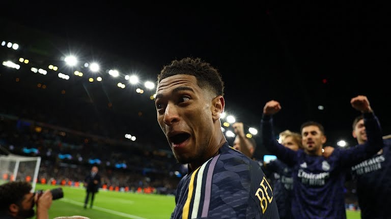 Cam xuc trai nguoc trong ngay Arsenal, Man City bi loai hinh anh